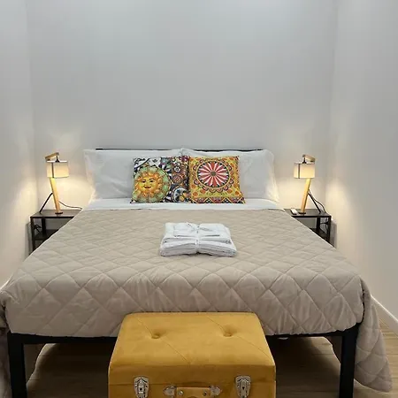 Two-room In The Heart Of * Palermo